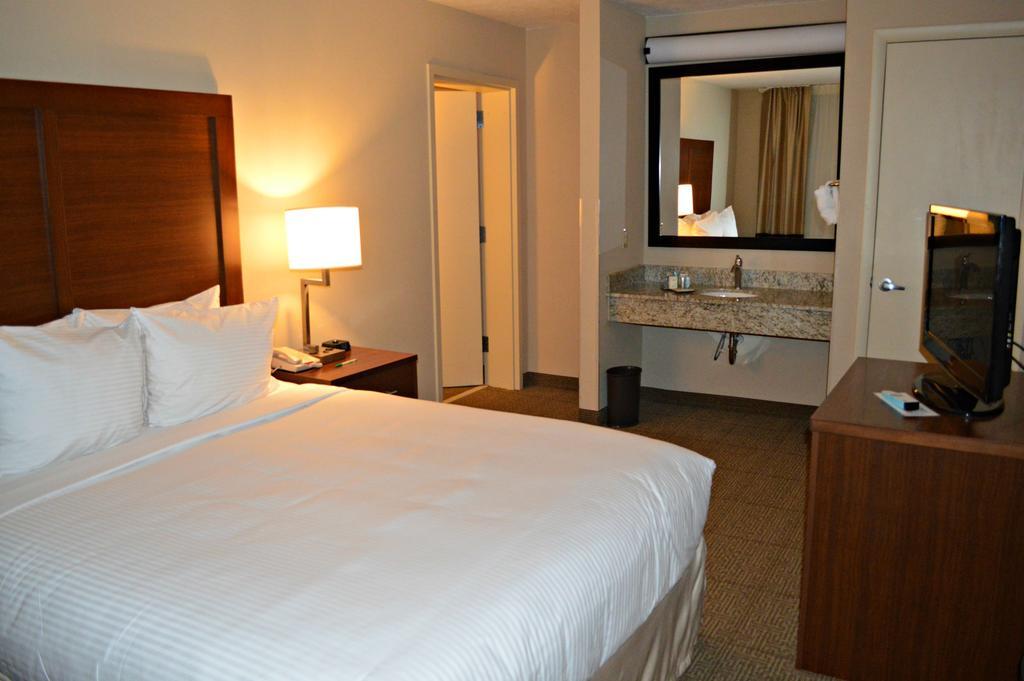 Wyndham Garden Hotel Cross Lanes Charleston Esterno foto