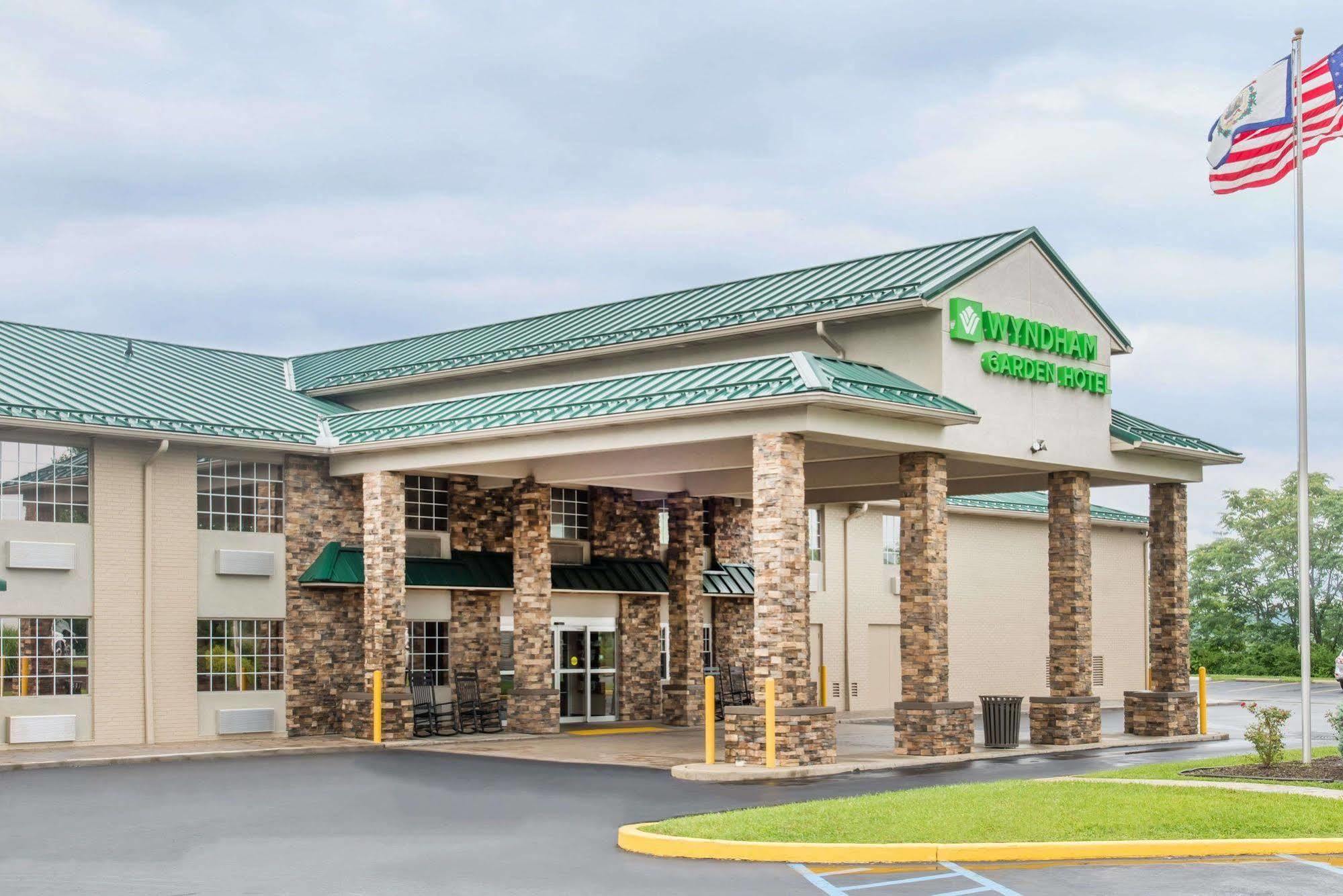 Wyndham Garden Hotel Cross Lanes Charleston Esterno foto