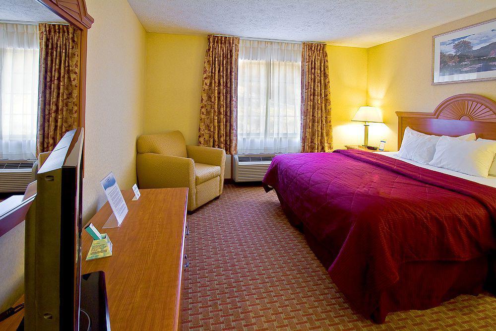 Wyndham Garden Hotel Cross Lanes Charleston Esterno foto